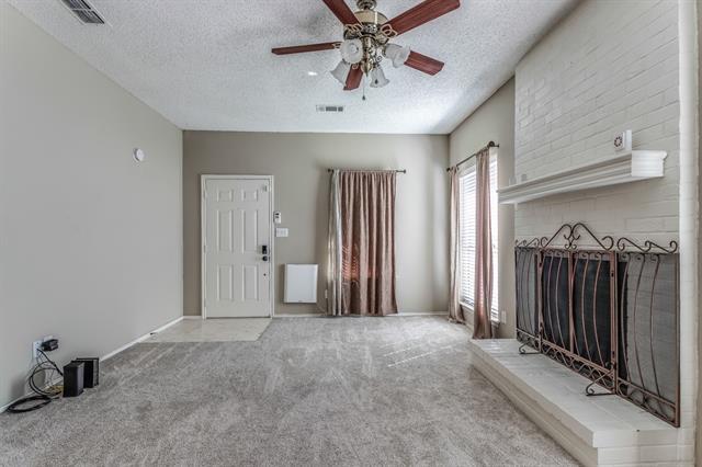Building Photo - 809 Waverly Dr