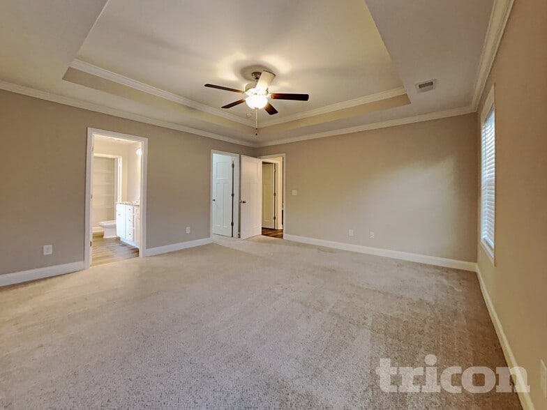 Building Photo - 228 Hallmark Cir