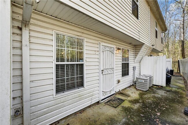 Building Photo - 2764 Vining Ridge Terrace