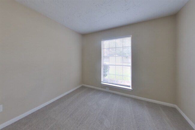 Building Photo - 1838 Turtle Creek Dr