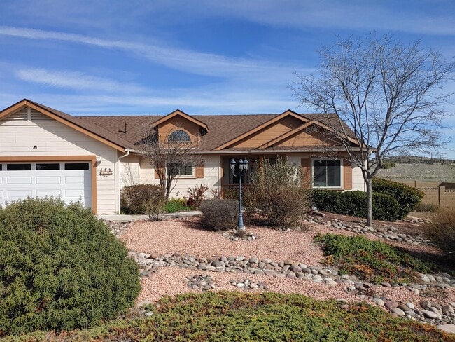 Building Photo - 2590 W Covey Ln