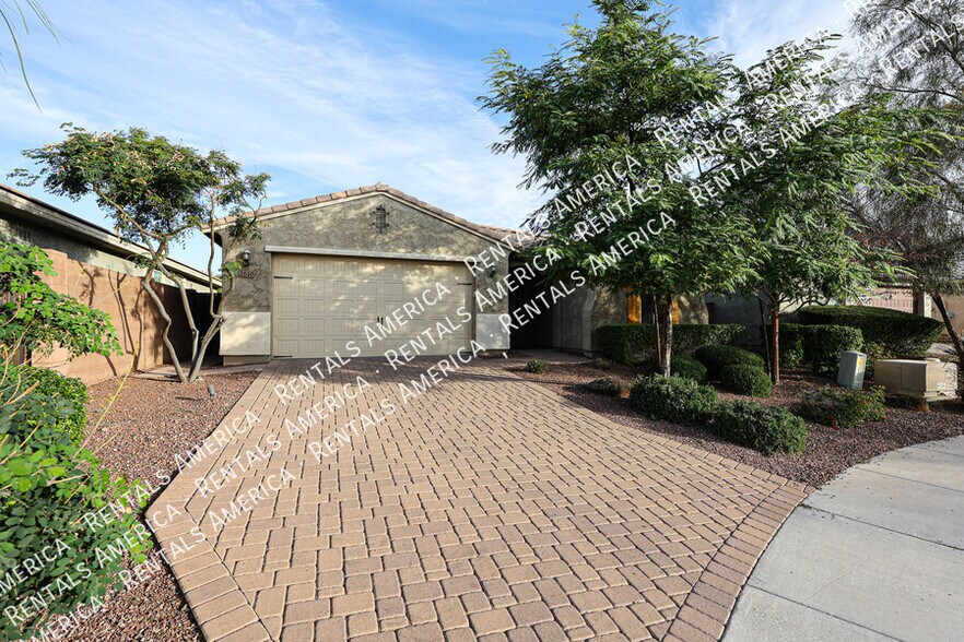 Building Photo - 2616 W Perola Dr