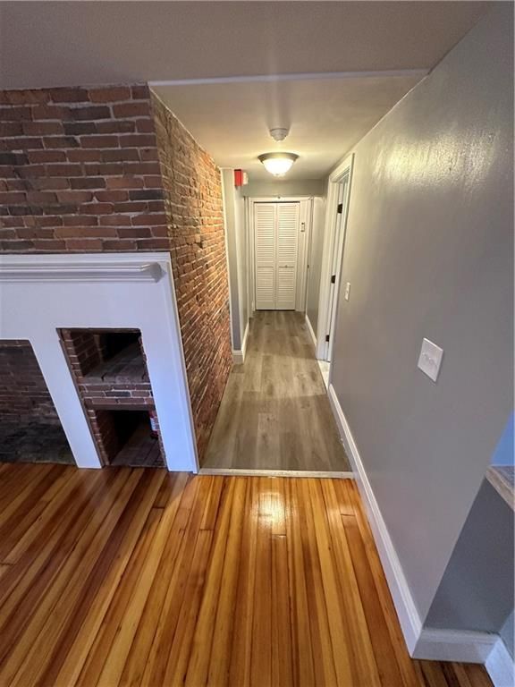 Building Photo - 31 King St