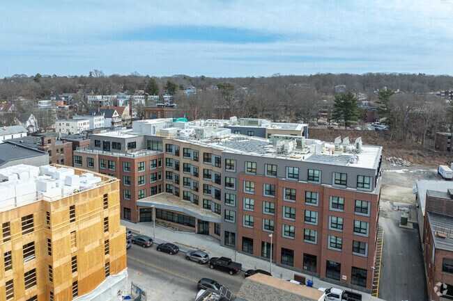 Alt. - 3368 Washington Apartments