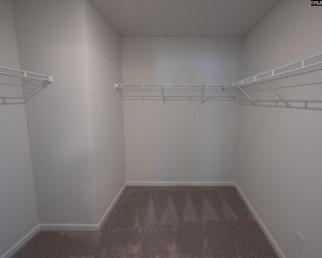 Building Photo - 348 Braemar Dr