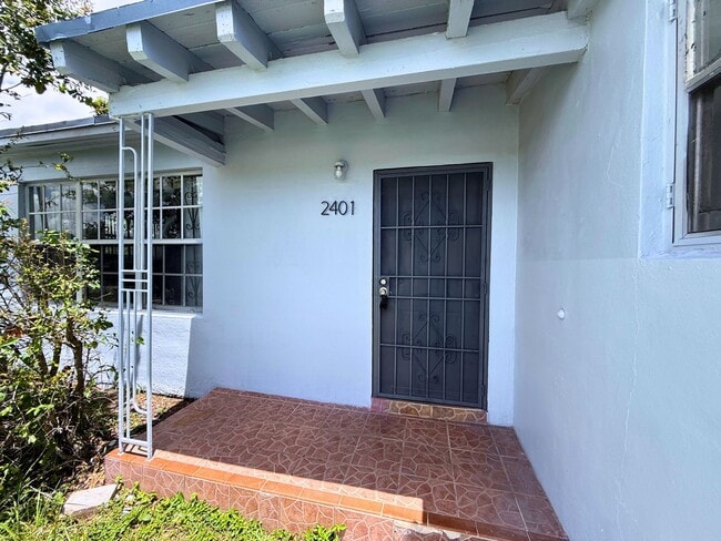 Building Photo - 2401 NW 170th St