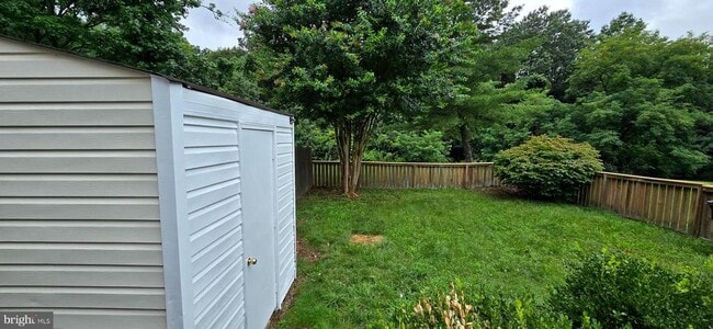 Building Photo - 3591 Laurel View Ct