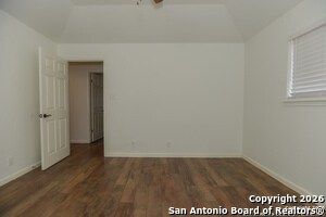 Building Photo - 430 CR 683