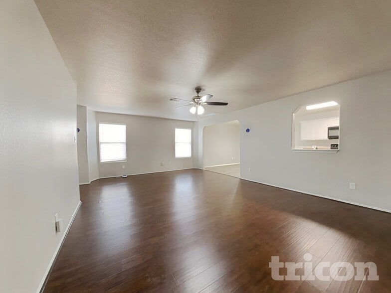 Building Photo - 1142 Desert Willow Ln