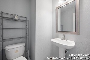 Building Photo - 11927 Ranchwell Cove