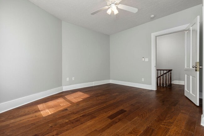 Building Photo - 1203 S Preston St