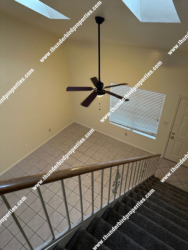 Building Photo - MOVE IN SPECIAL $250 off first months rent. Great NW home with large storage shed near the park.