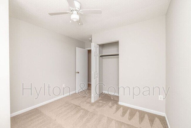 Building Photo - 3837 Belker Ct
