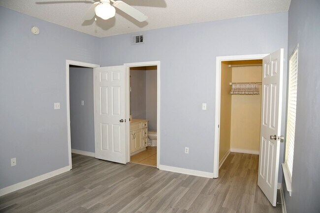 Building Photo - 1501 Partin Dr N