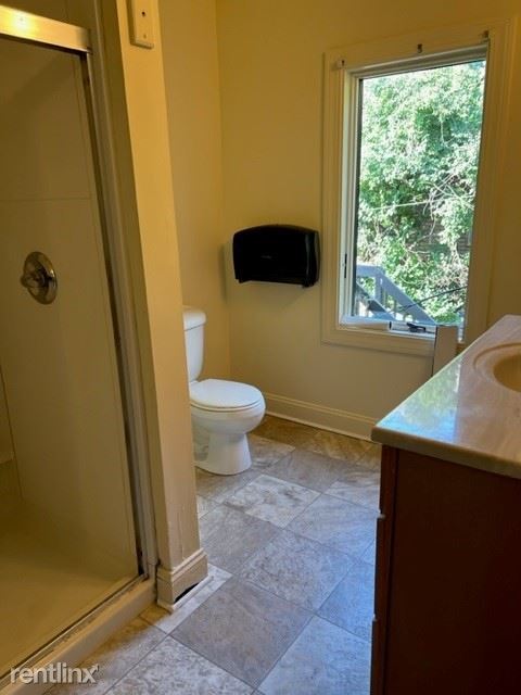 Building Photo - 11 br, 3 bath House - 820 Oxford Rd 820 Ox...