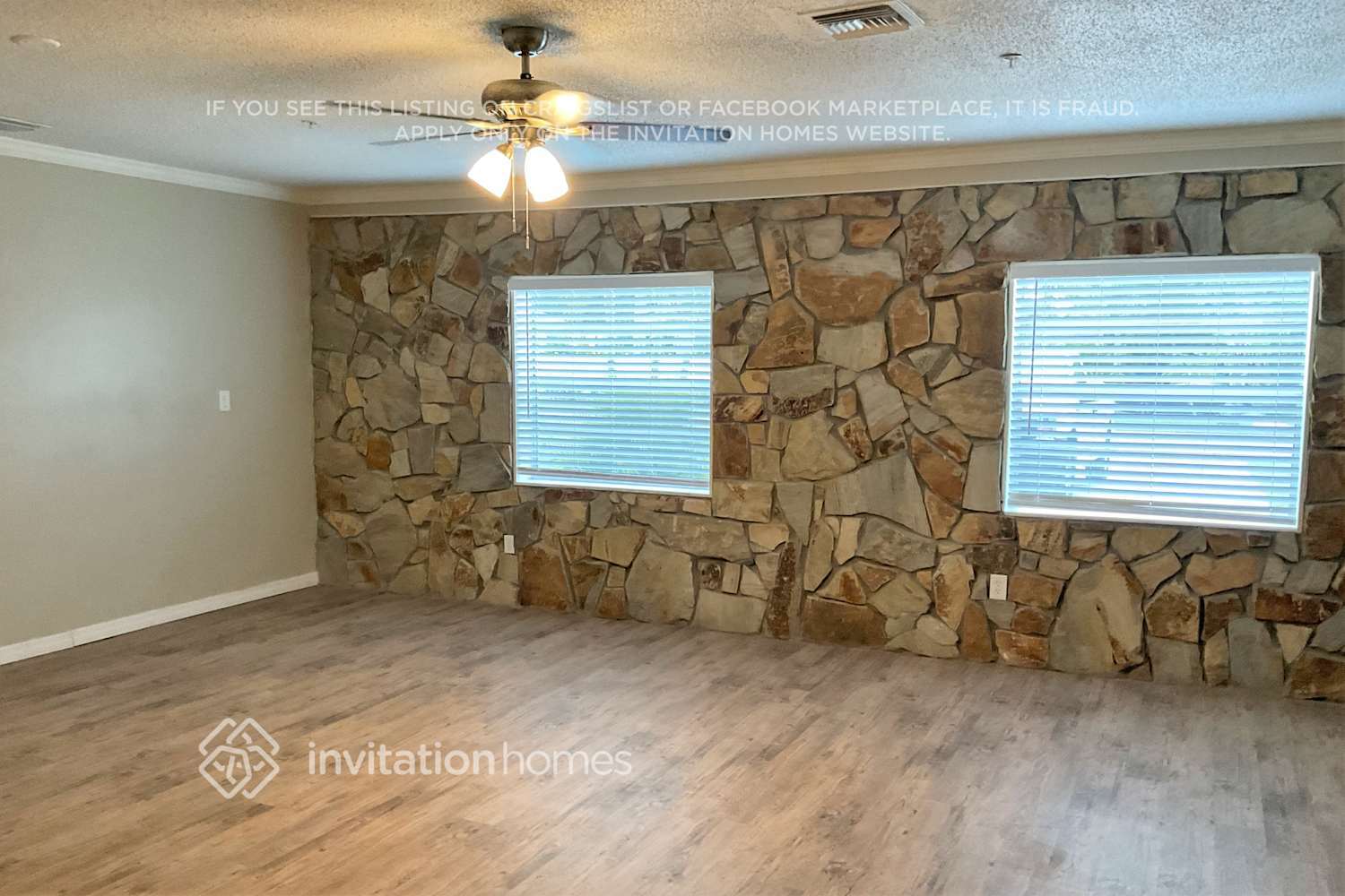 Building Photo - 992 Union St