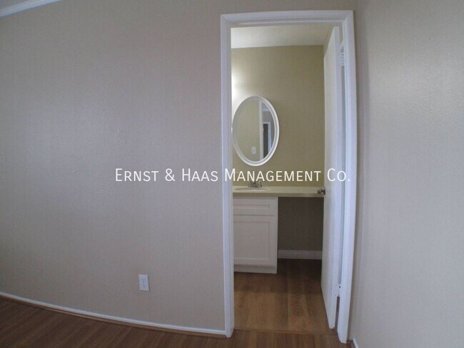 Building Photo - 3875 Cherry Ave