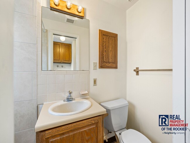 Building Photo - Cozy 3-Bed, 2-Bath Home with Fireplace, & ...