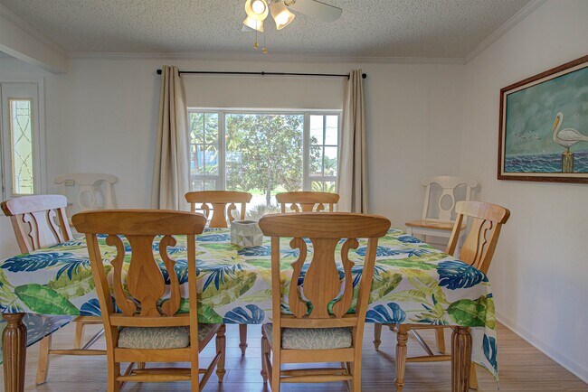 Building Photo - 6347 Salado Rd