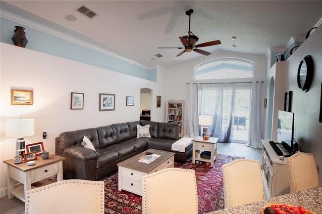 Building Photo - 16204 Nottingham Park Way