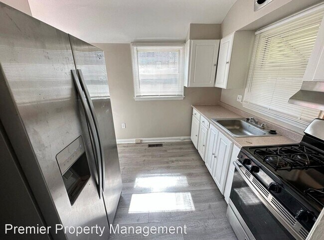 Building Photo - 3 br, 1.5 bath House - 5507 Wilvan Avenue