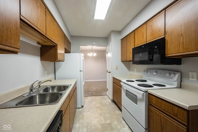 Building Photo - 216 Progress Rd