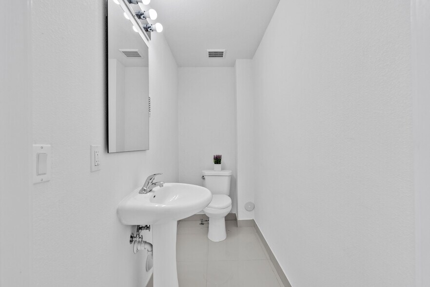 Building Photo - 25884 SW 139th Path