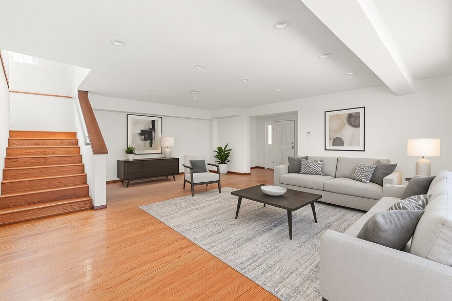 Building Photo - 3962 Oakfield Dr