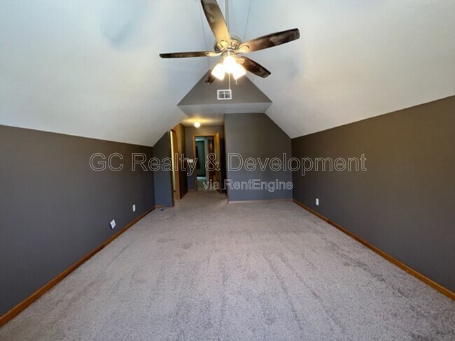 Building Photo - 2805 Breckenridge Cir