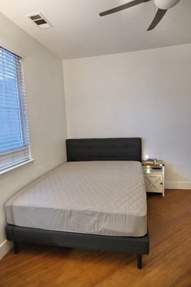 Building Photo - 12952 Gingerwood Ct