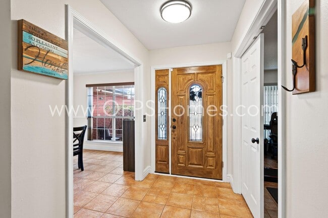 Building Photo - 2852 Atoka Trail