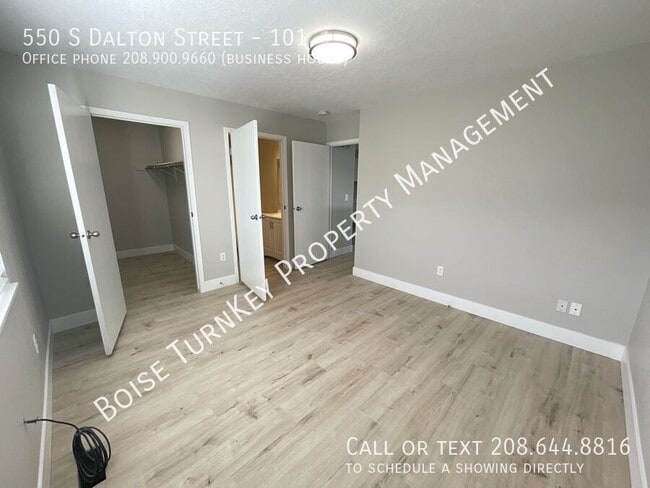 Building Photo - 550 S Dalton Ln
