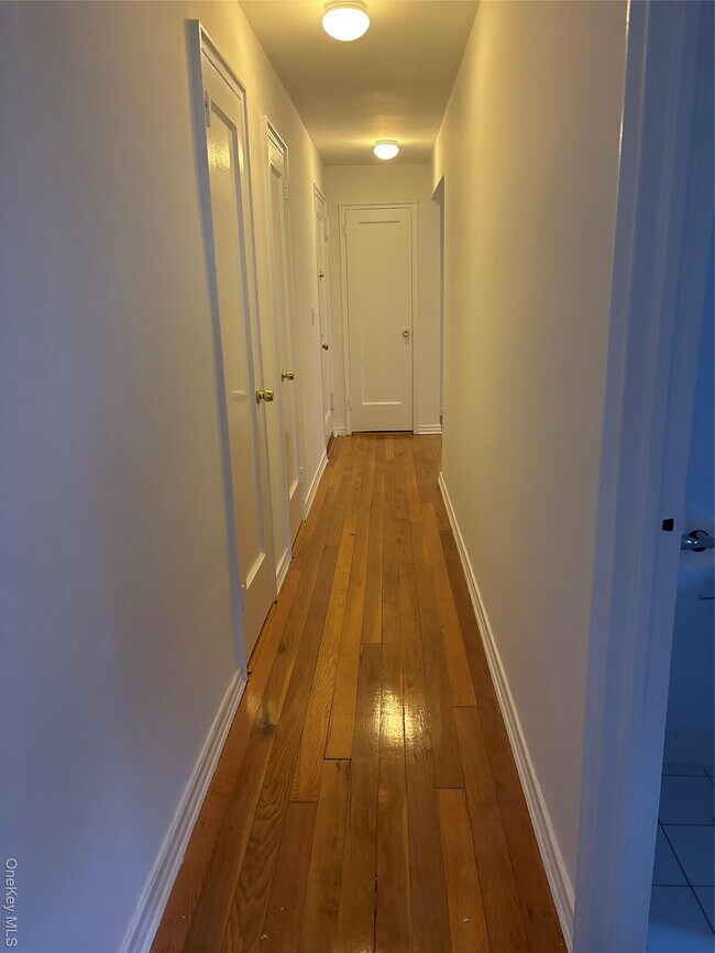 Building Photo - 23 Schenck Ave