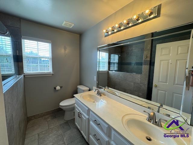 Building Photo - 110 Selena Ct
