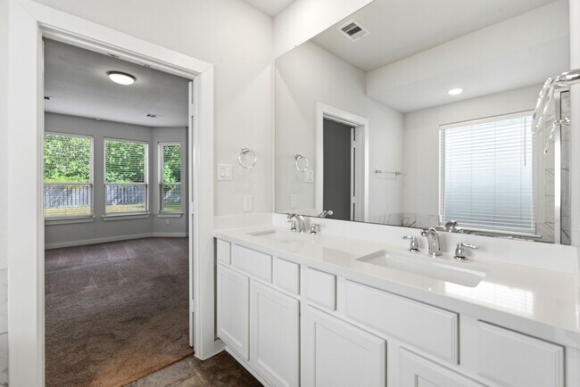 Building Photo - 8017 Whisper Grove Dr