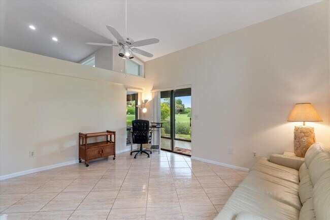 Building Photo - 16700 Willow Creek Dr