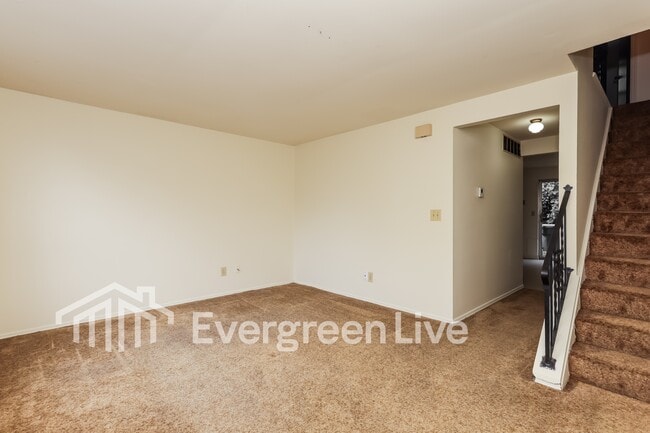 Building Photo - 7989 Mt Hood