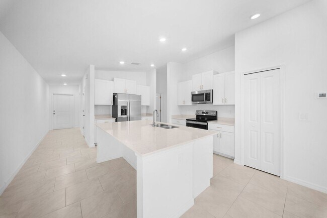 Building Photo - 12321 Dakota Ridge Pl