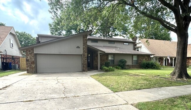 Primary Photo - Charming 4 or 5 Bedroom Home with Office a...