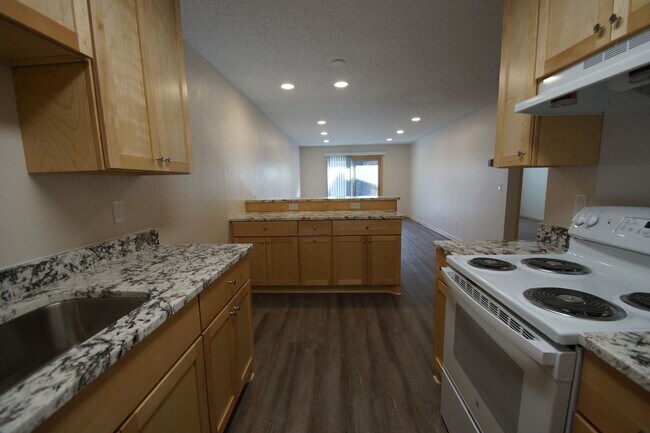 Building Photo - Modern First-Floor One Bedroom with In-Unit Laundry