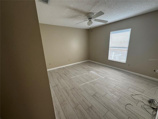 Building Photo - 14760 Eagles Crossing Dr
