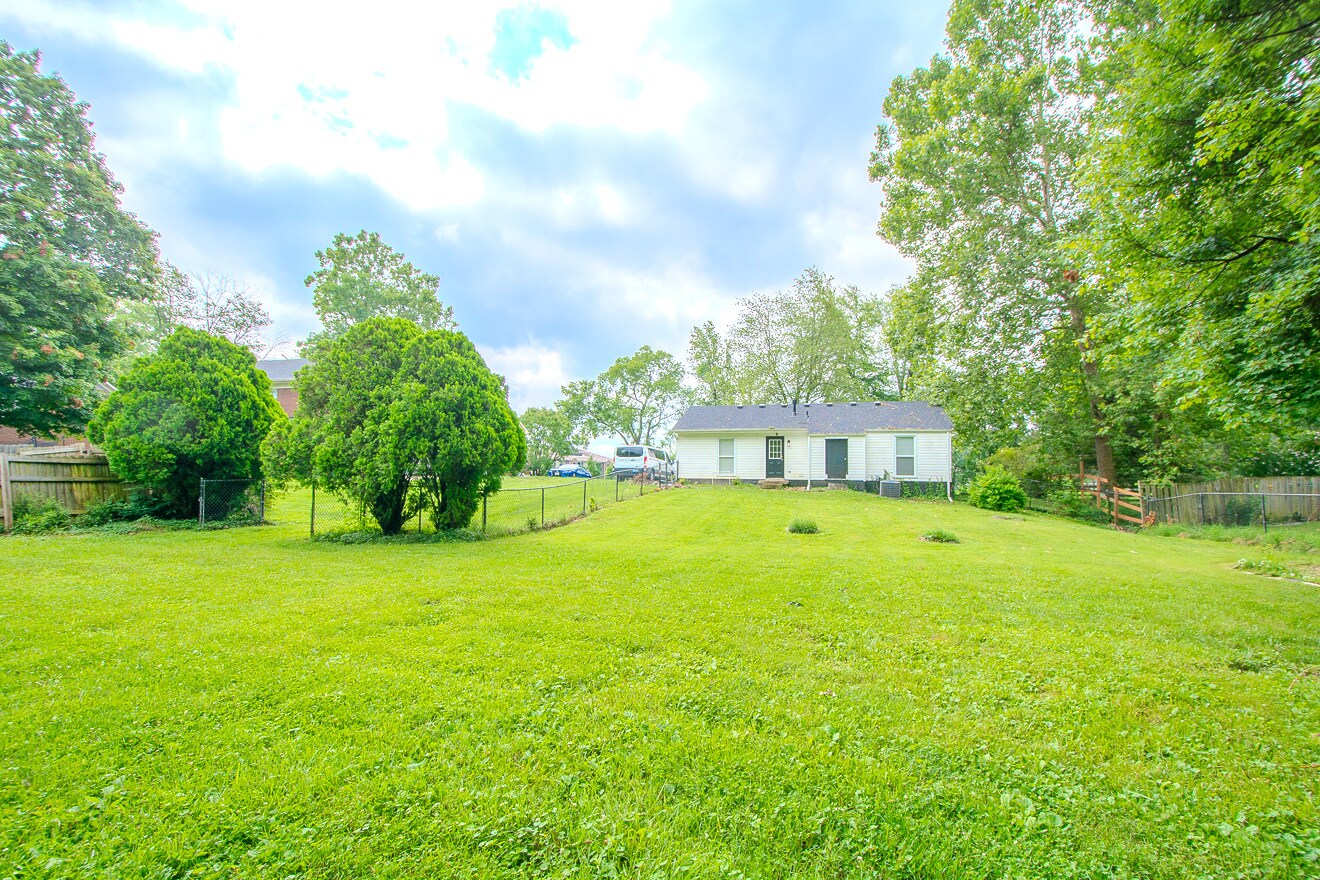 Building Photo - 1335 Heafer Rd