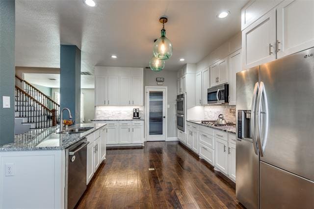 Building Photo - 1427 Hanover Ln