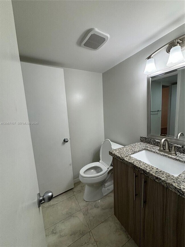 Building Photo - 7470 Miami Lakes Dr