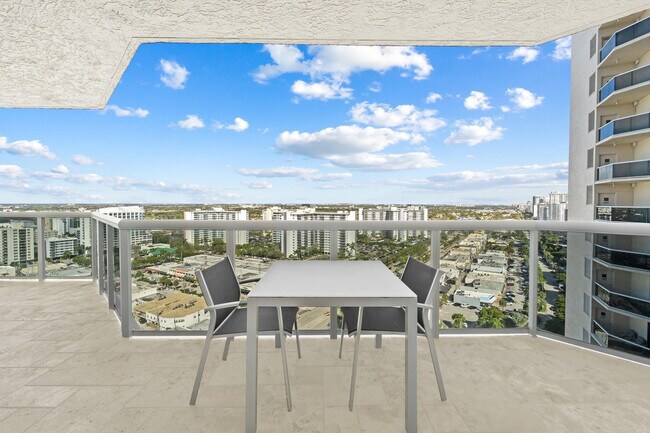 Building Photo - 3100 N Ocean Blvd