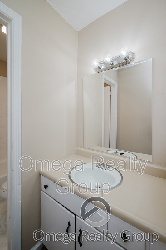 Building Photo - 3386 McGehee Rd