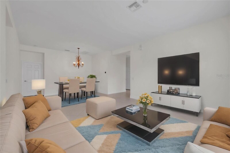 Building Photo - 5004 Sandy Brook Cir