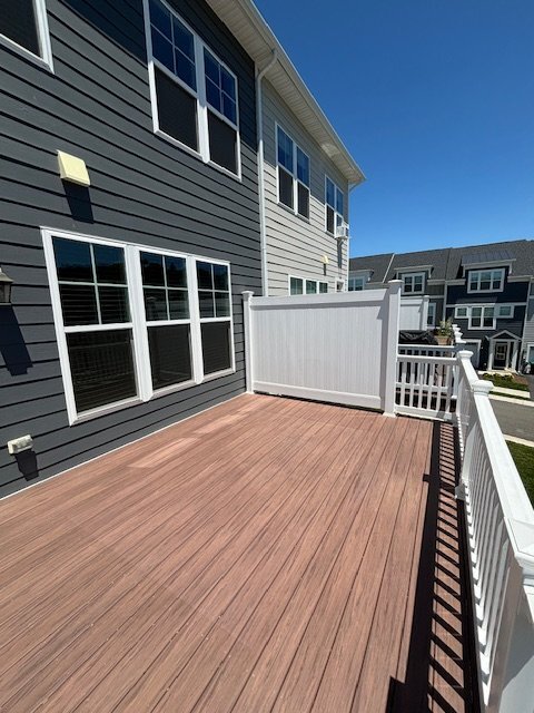 Building Photo - Available now in Preston Lake