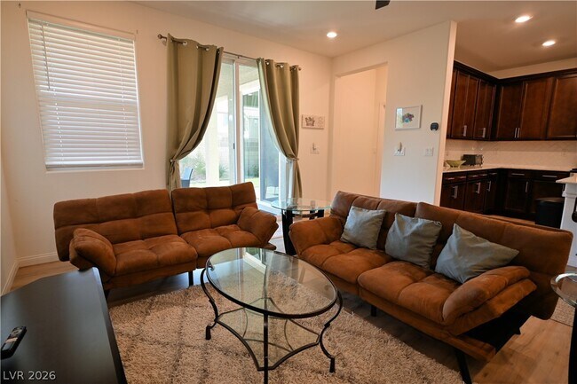 Building Photo - 7511 Mojave Wind Ave