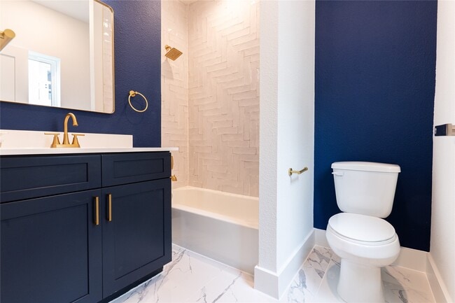 Building Photo - 2428 Ella Blvd